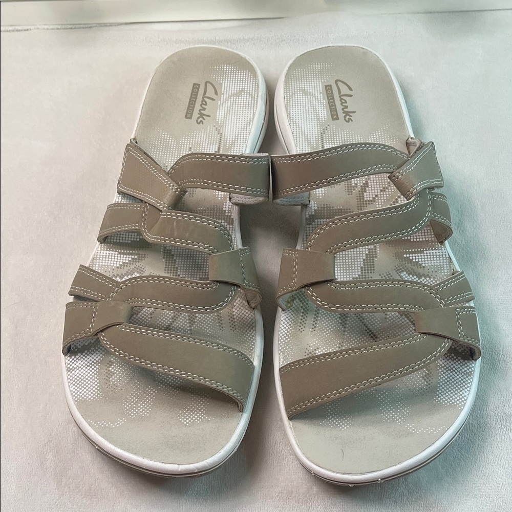 Clarks Women's Beige Strappy Sandals